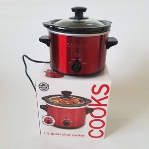 Cooks 1.5 Quart Slow Cooker